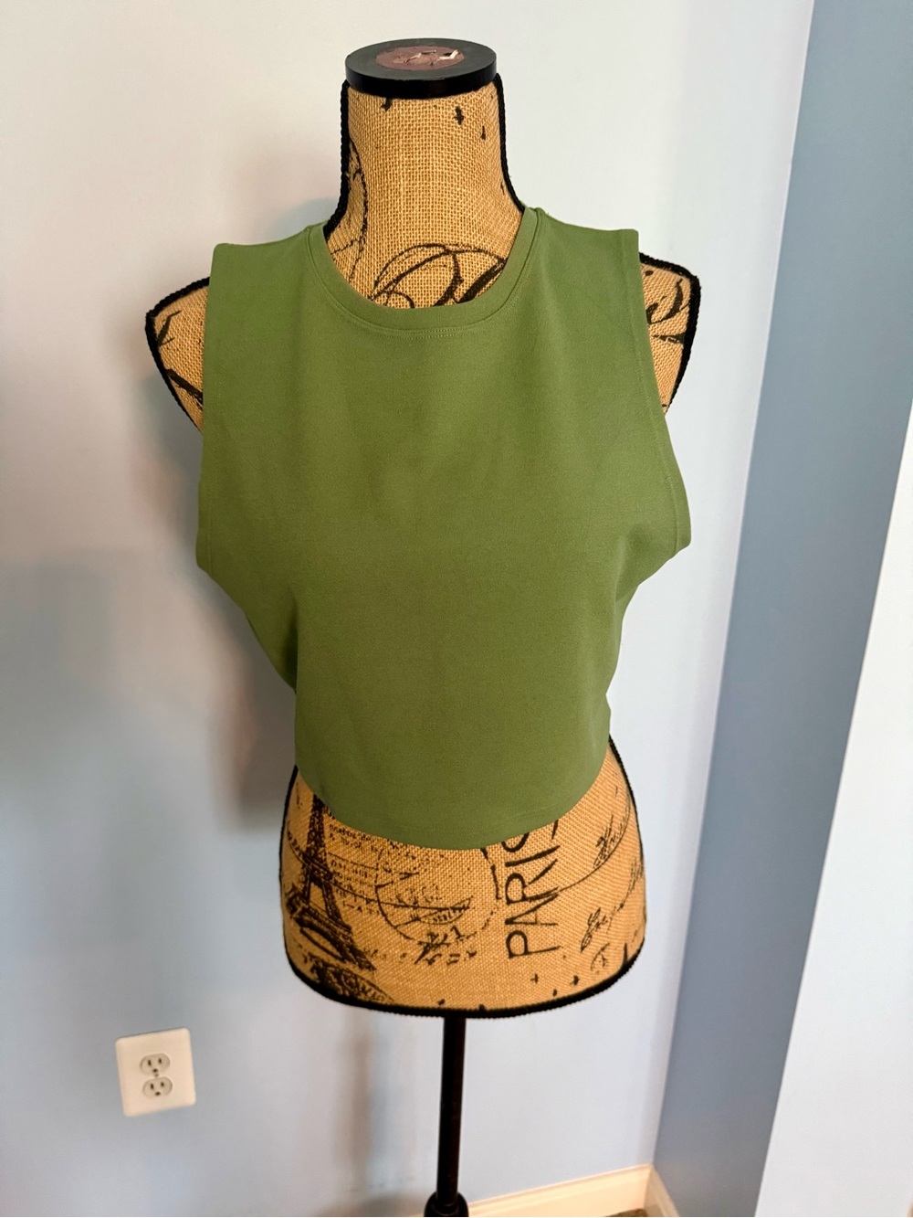 Classic Green Crewneck Crop Tank Top